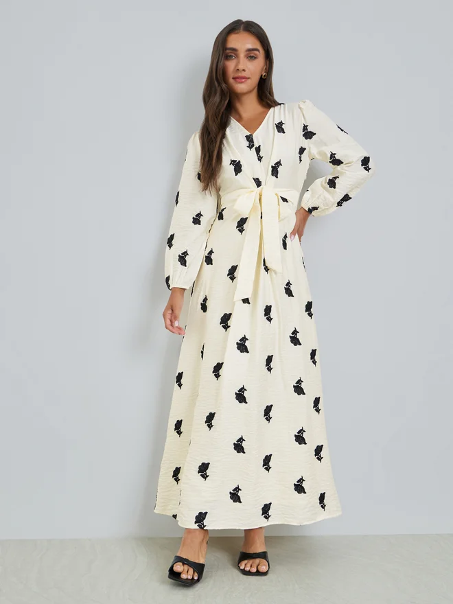 Styli Embroidered Floral Maxi Dress with Tie Belt Off White