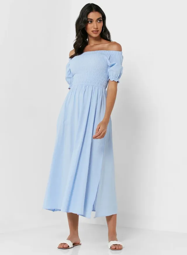 Blue Off-Shoulder Fit & Flare Midi Dress with Short Puffed Sleeves – image 4