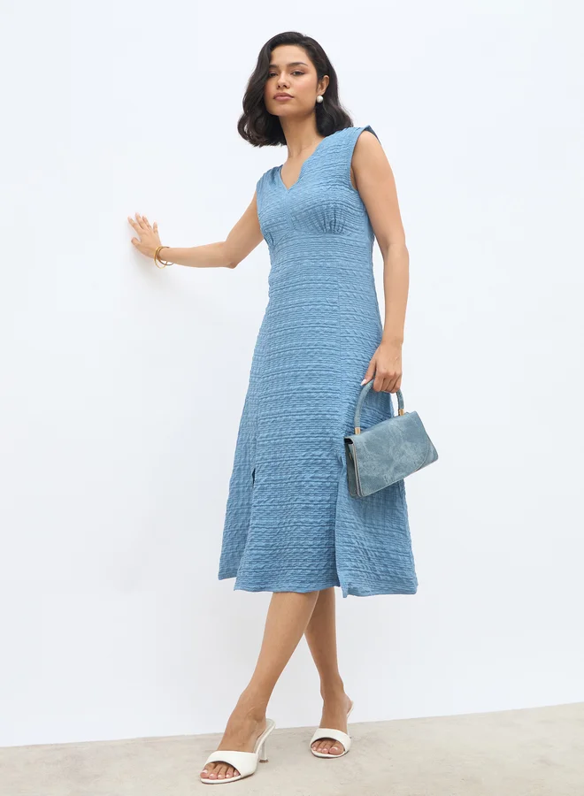 Women's Self Design V-Neck A-Line Slit Midi Dress
