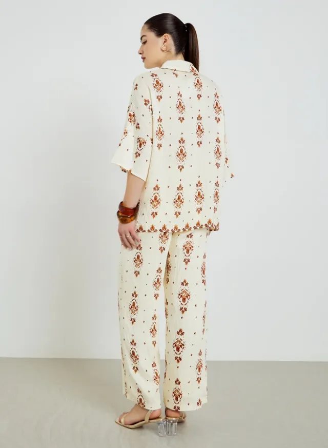 Off-White Printed Viscose Blend Shirt and Pants Co-Ords for Women – image 5