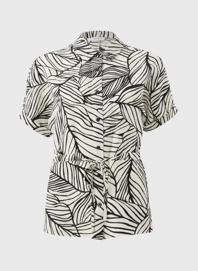 اشتري ماتلان Black/White Black Leaf Print Tie Waist Co Ord Shirt للنساء في الإمارات – صورة 4