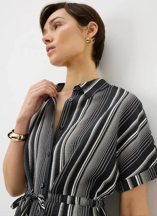 اشتري ماتلان Black/White Black Stripe Tie Waist Co Ord Shirt للنساء في الإمارات – صورة 3