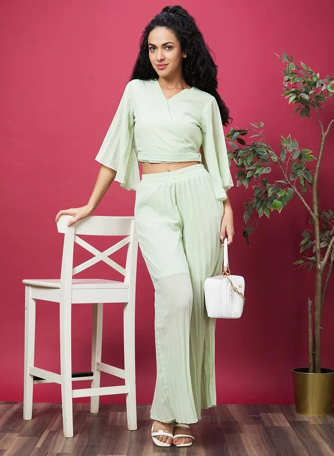 Globus V-Neck Crop Top & Pleated Pants Set