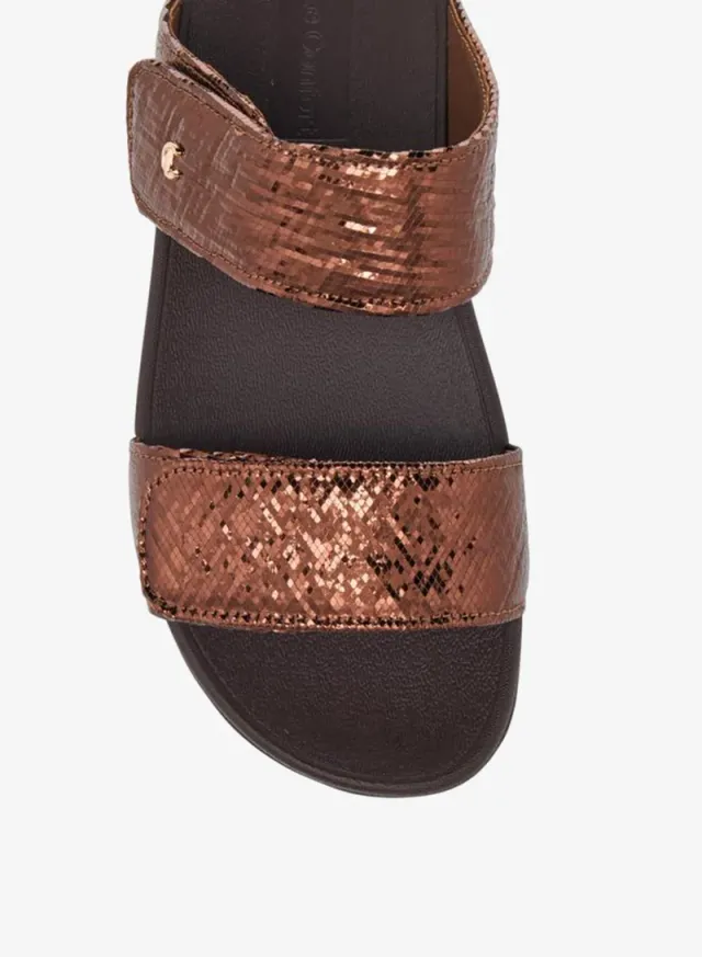 Women's Hook and Loop Sandals – image 4