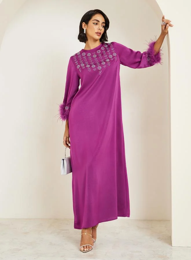 Women's Embellished Jalabiya with Faux Feather Trim