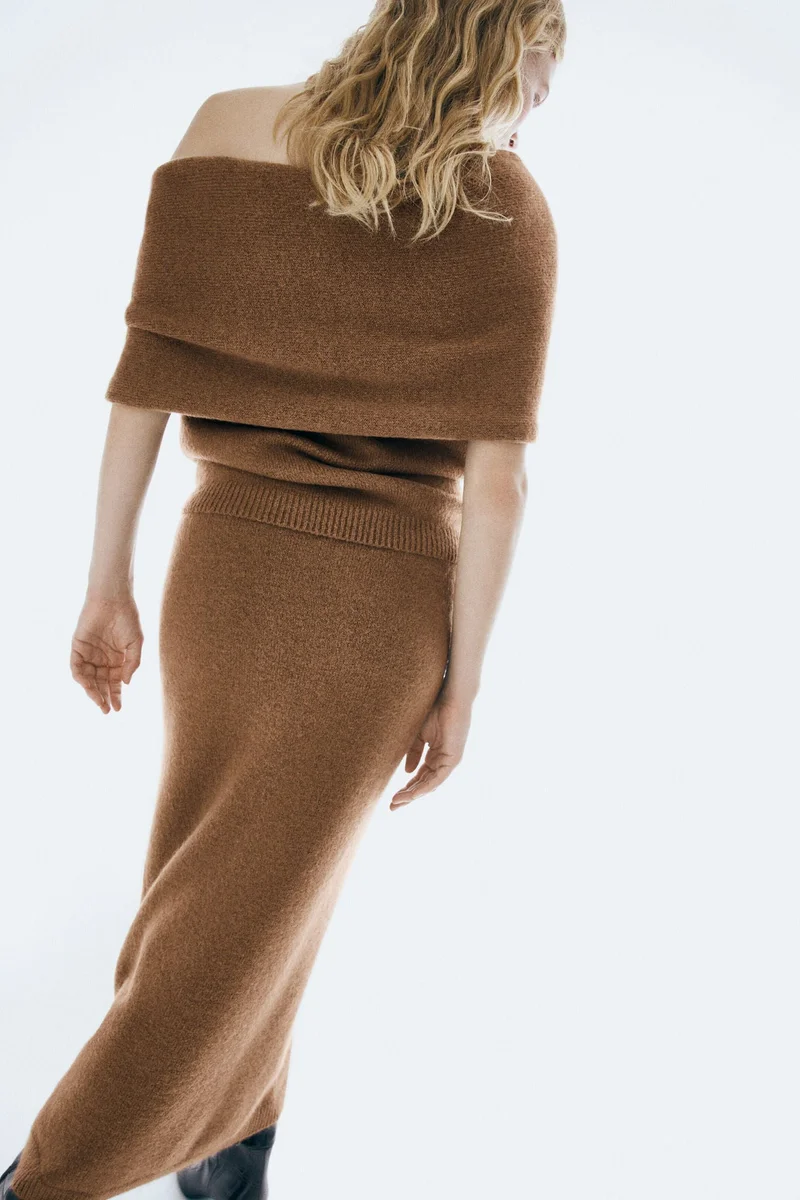 Fine-Knit Skirt