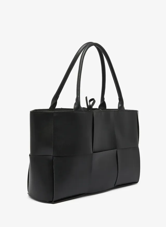 Oversized Woven Tote – image 2
