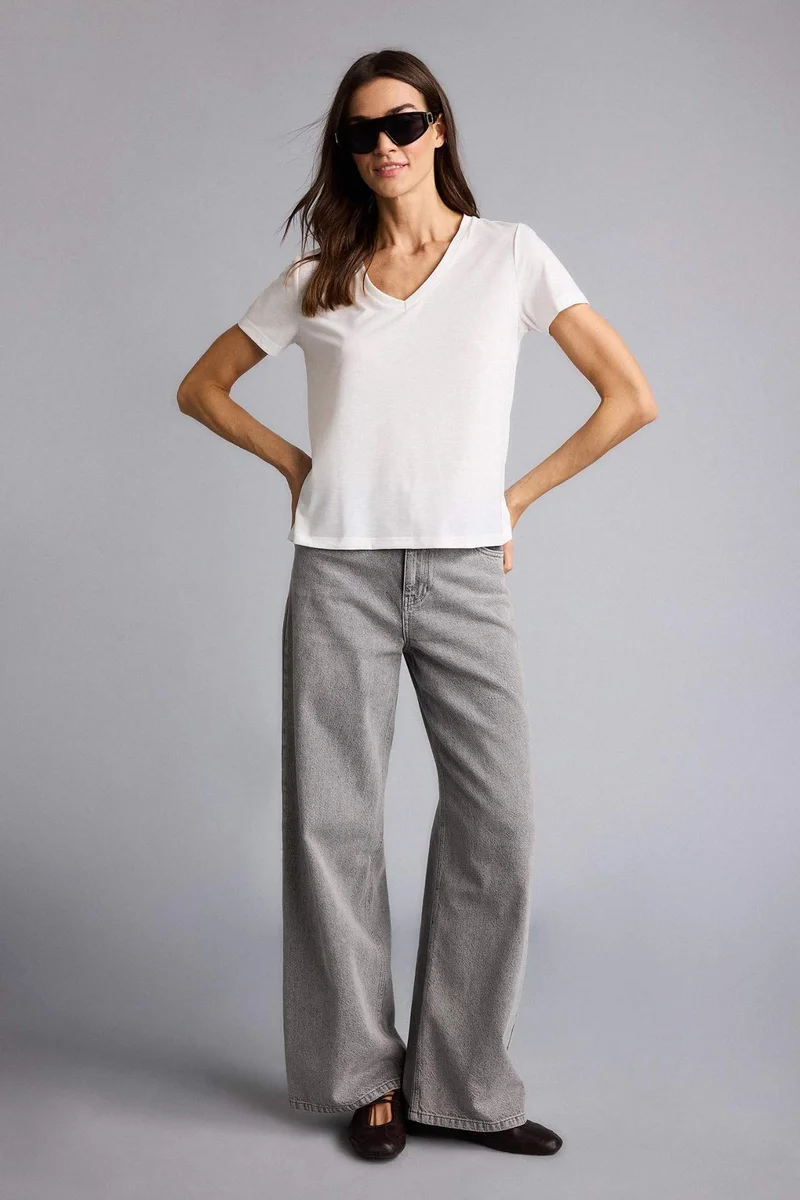 Regular Fit V-Neck Basic Short Sleeve T-Shirt