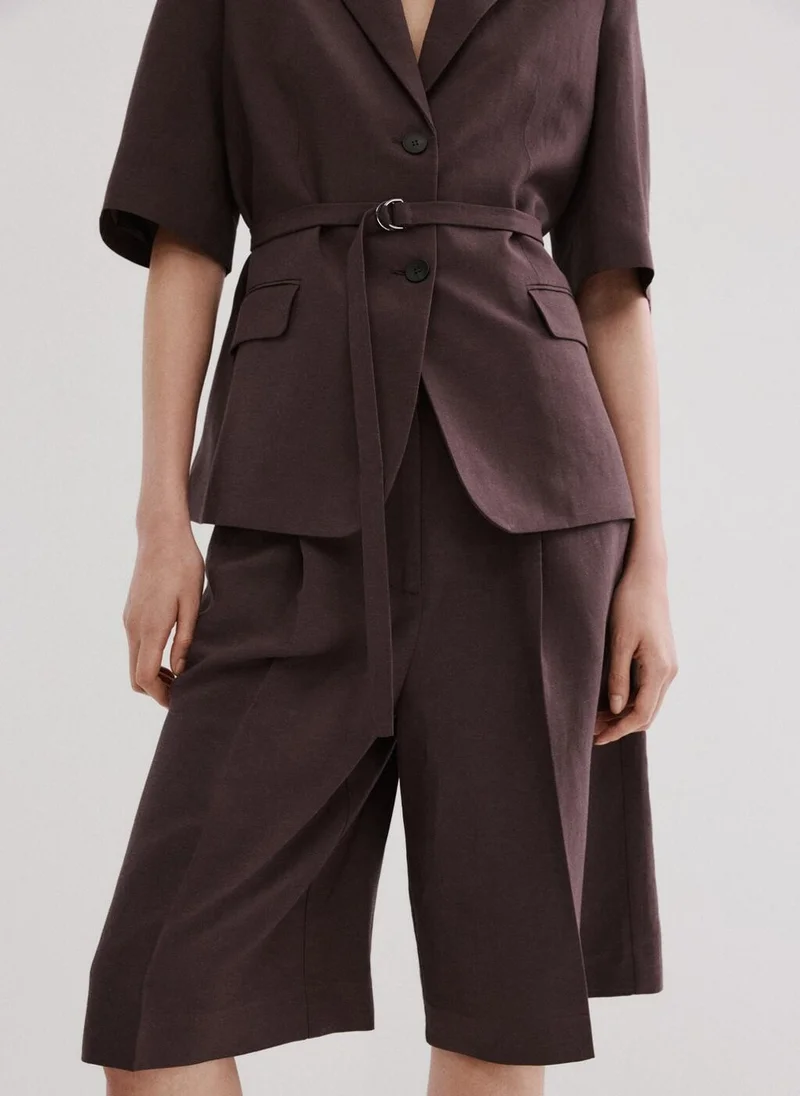Straight Linen Bermuda Shorts
