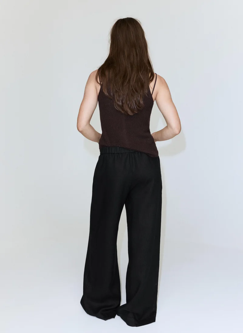 Linen pants with buttons