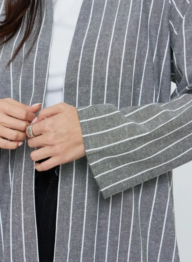 Women's Striped Polyester Abaya with V Neck and Long Sleeves – image 4