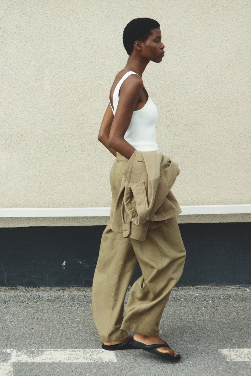 Linen Blend Barrel Trousers