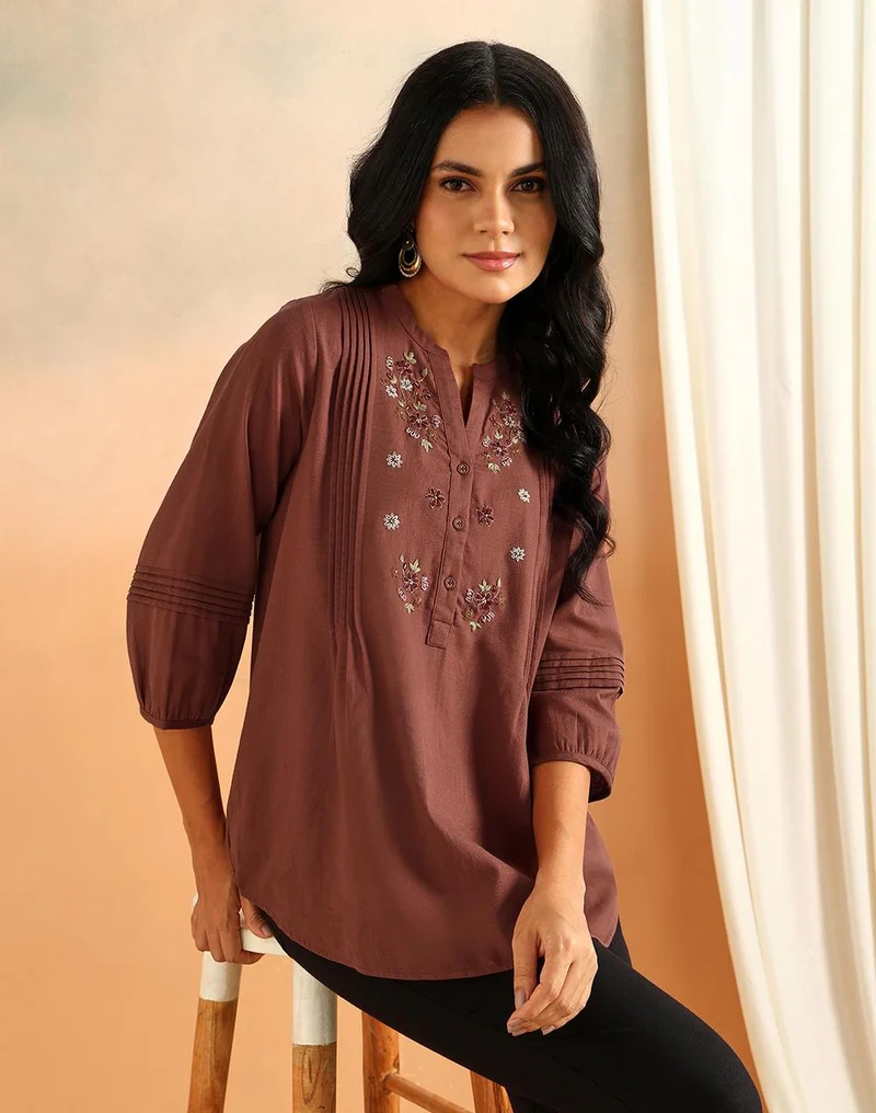 تونيك مطرز وردي من القطن والكتان