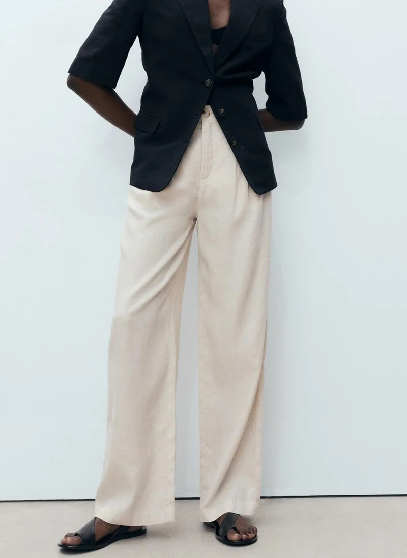 Linen Trousers Tortoiseshell Button