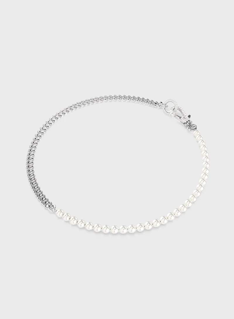 Short Pearl Necklace