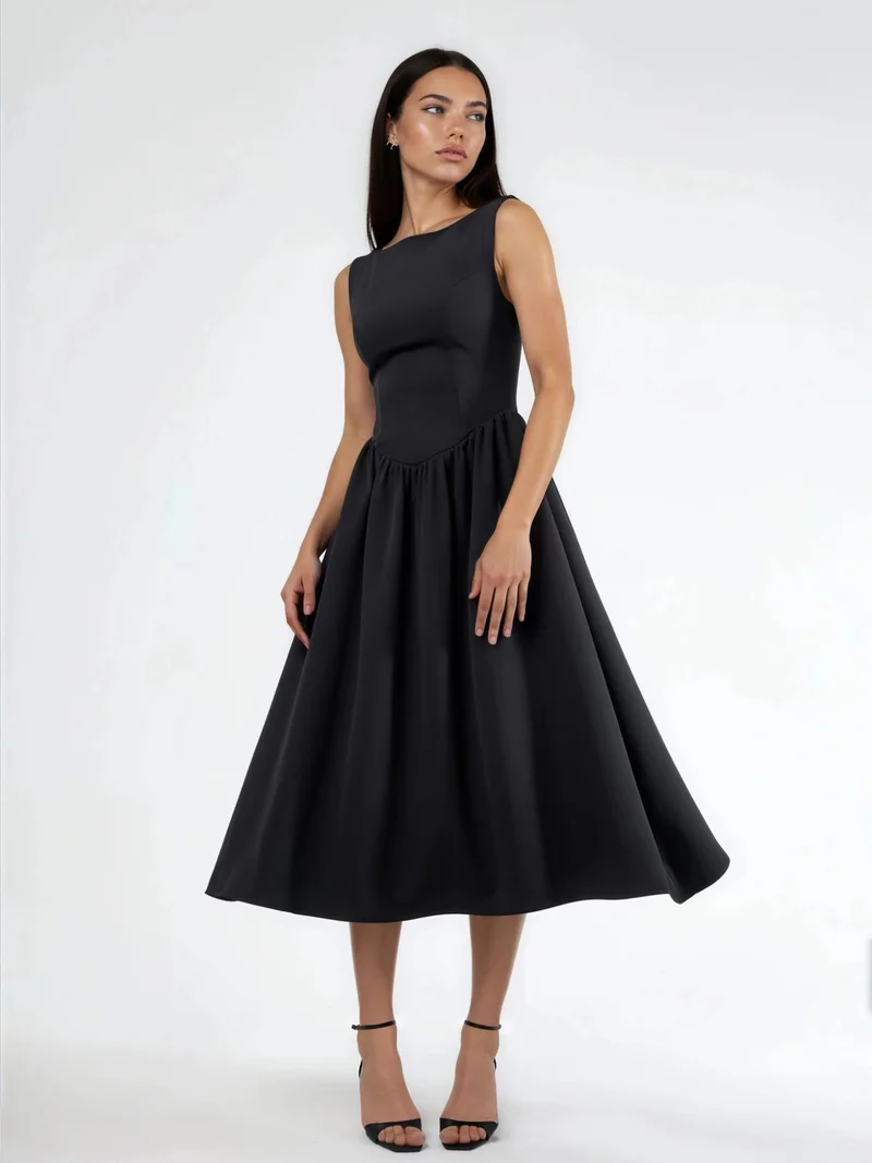A-Form Crew Neck Midi Dress