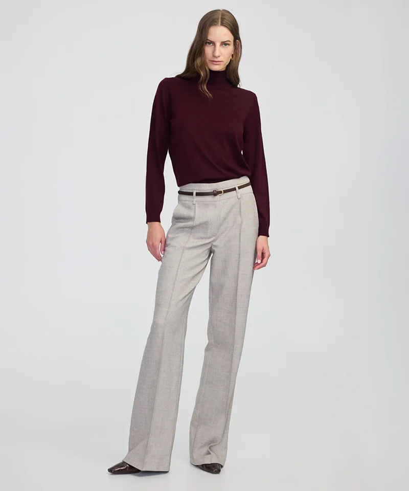 توب محبوك ناعم من مزيج الصوف
