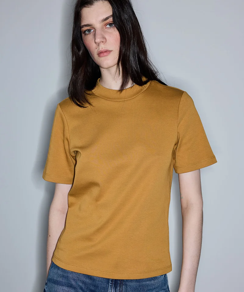 Basic T-Shirt
