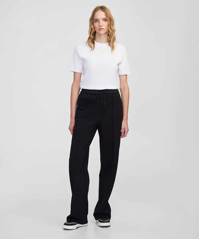 Wide-Leg Trousers