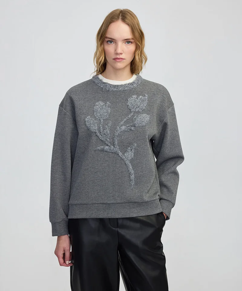 3D Floral Sweatshirt