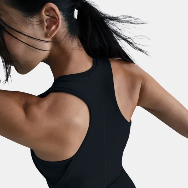 Women's Tennis Tank Top with Dri-FIT Technology and Racerback Design – image 5