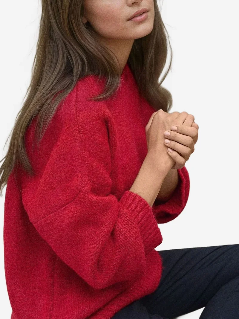 كنزة صوفية سميكة بياقة دائرية