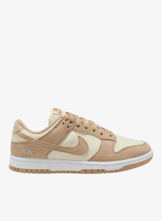 Nike Dunk Low SE Women's Lifestyle Sneaker - Sail/Linen/White/Metallic Gold