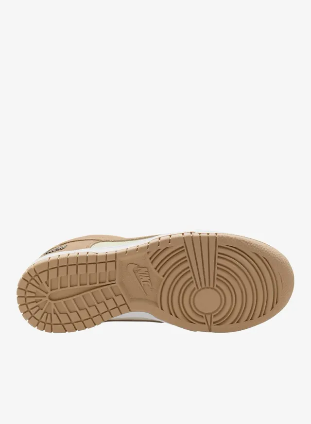 Nike Dunk Low SE Women's Lifestyle Sneaker - Sail/Linen/White/Metallic Gold – image 4