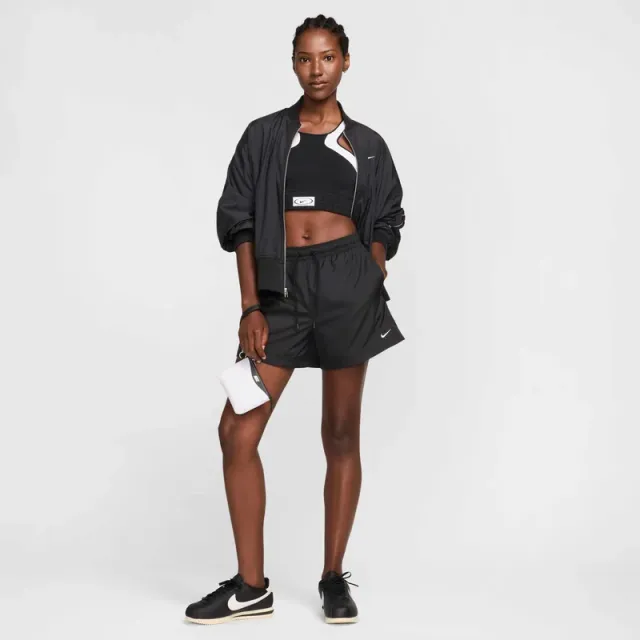 Women's Lightweight Woven Shorts with Elastic Waist and Side Pockets – image 7