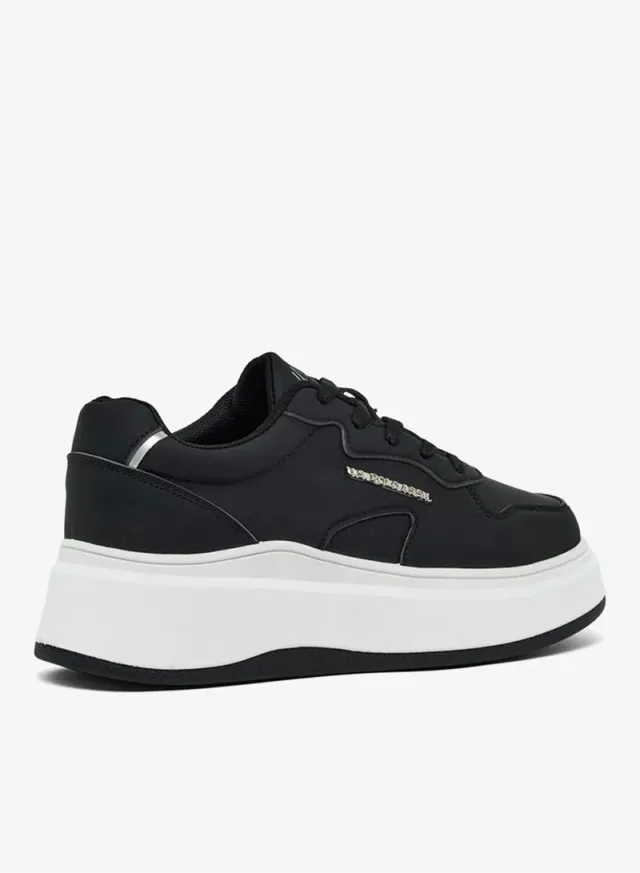 Women's Low Top Comfort Sneakers – image 3