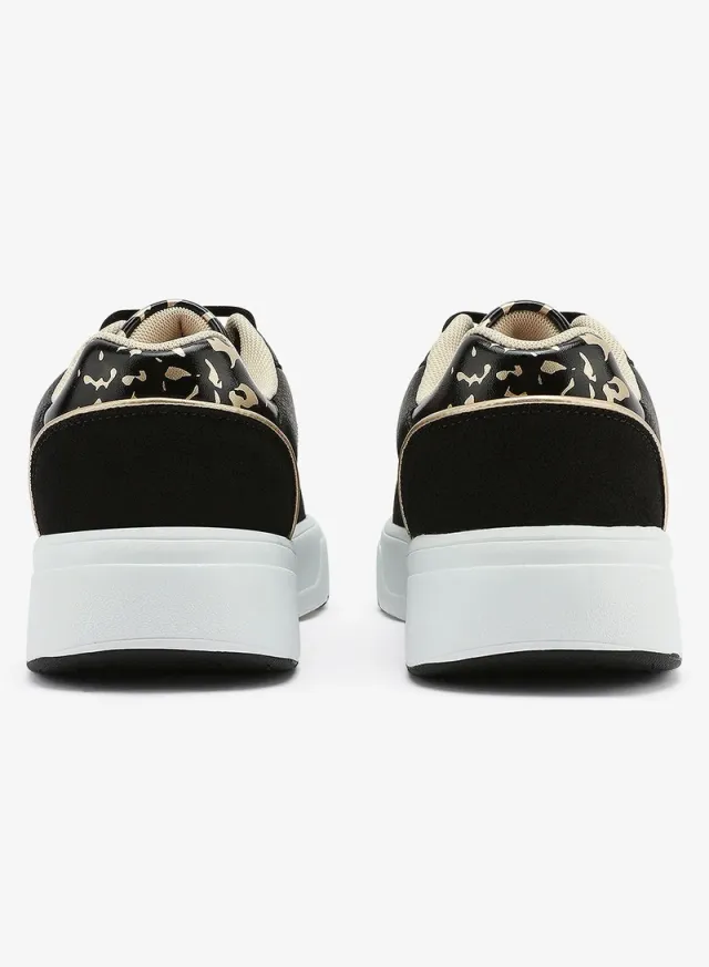 Women's Rugged Outdoor Sneakers Black – image 4