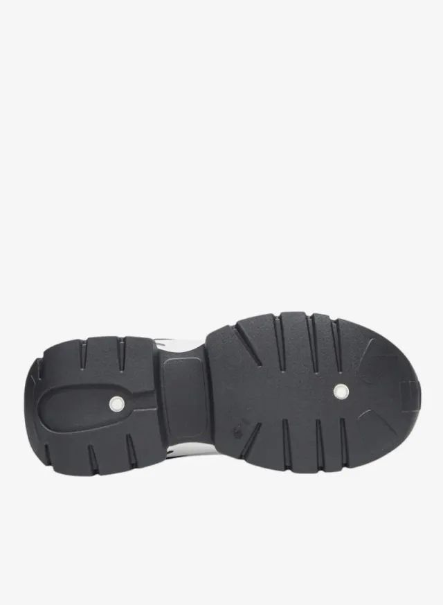 Women's Rugged Outdoor Sneakers Black – image 5