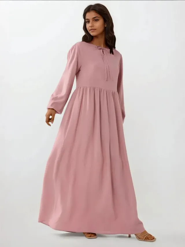 Maxi Tiered Dress with Crew Neck and Long Sleeves – image 3