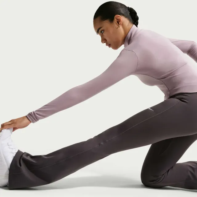 Women's Flared Leggings – image 4