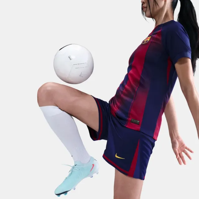 شورت كرة القدم برشلونة 26/25 الأساسي ريبليكا للنساء – صورة 6