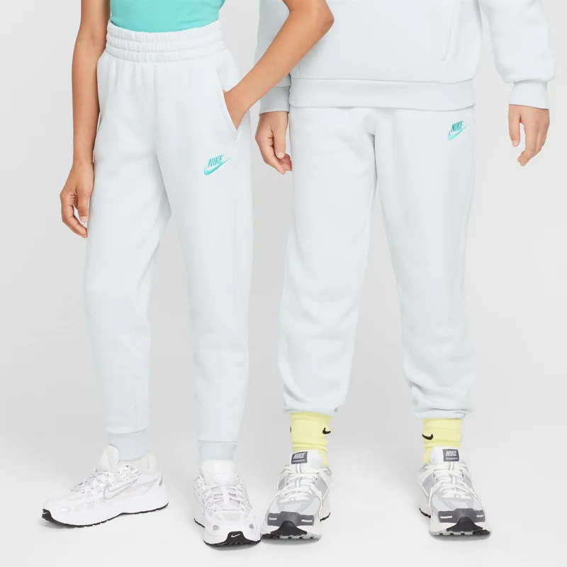 Nike Club Fleece