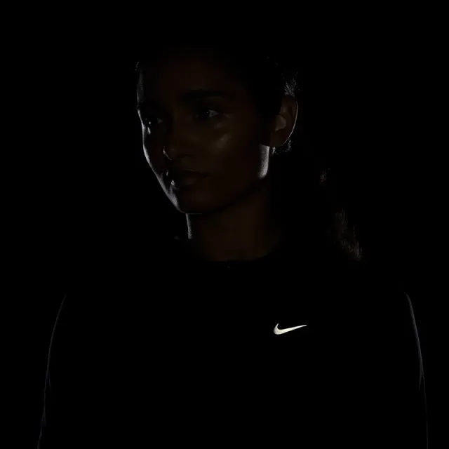 Women's Dri-FIT Running Top – image 8