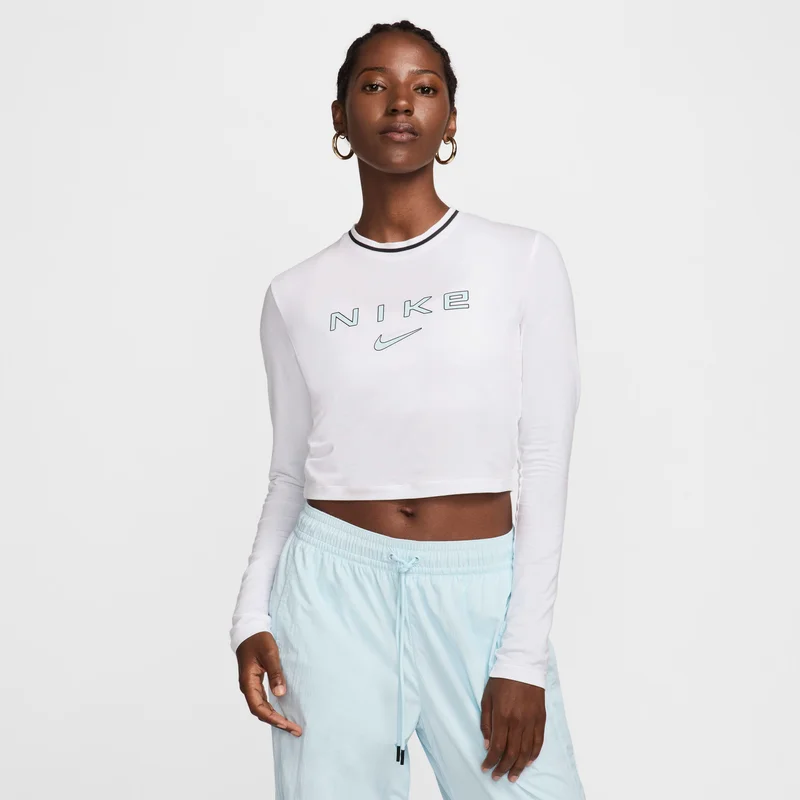 Women's Chill Cropped Long-Sleeve Graphic Tee