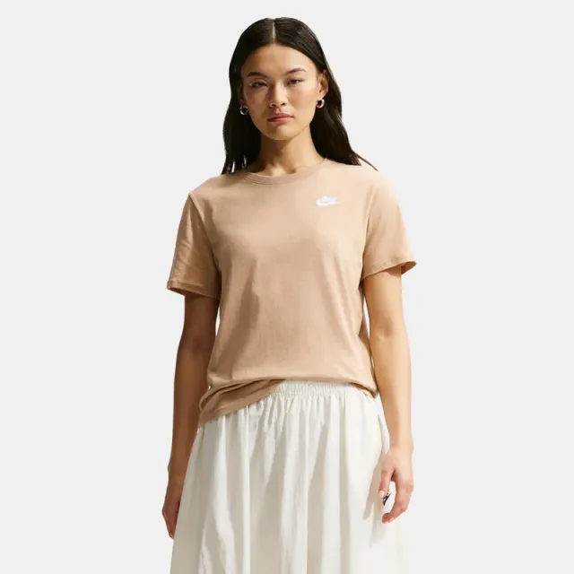 Women's Club Essentials T-Shirt – image 6