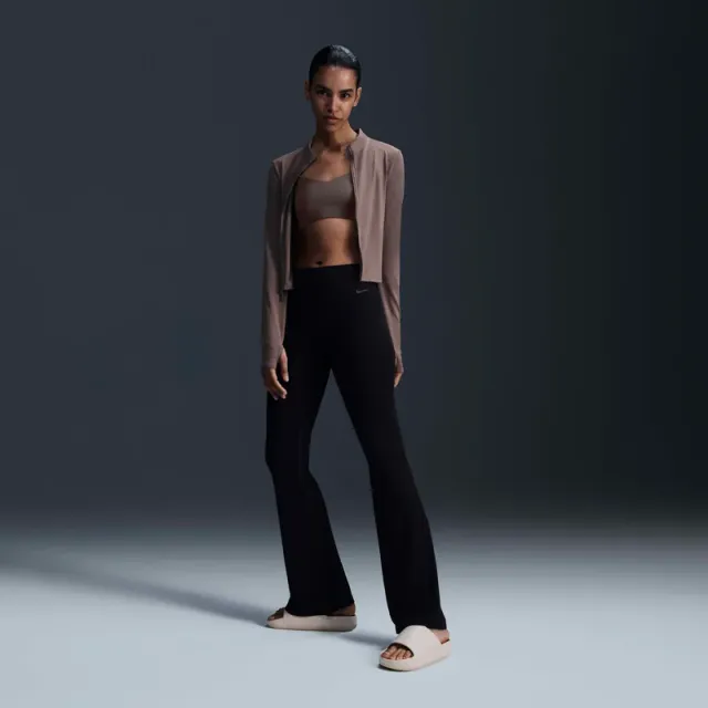 Zenvy Flared Leggings