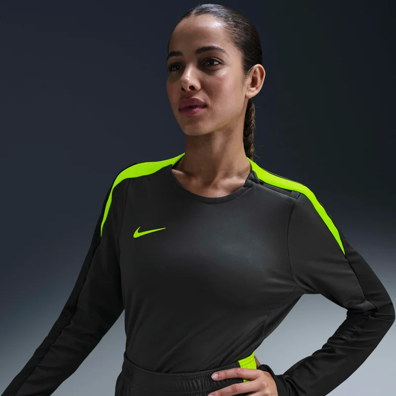 Nike Strike