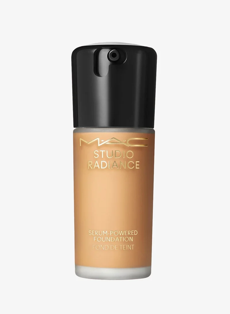 Studio Radiance Serum Foundation NC44