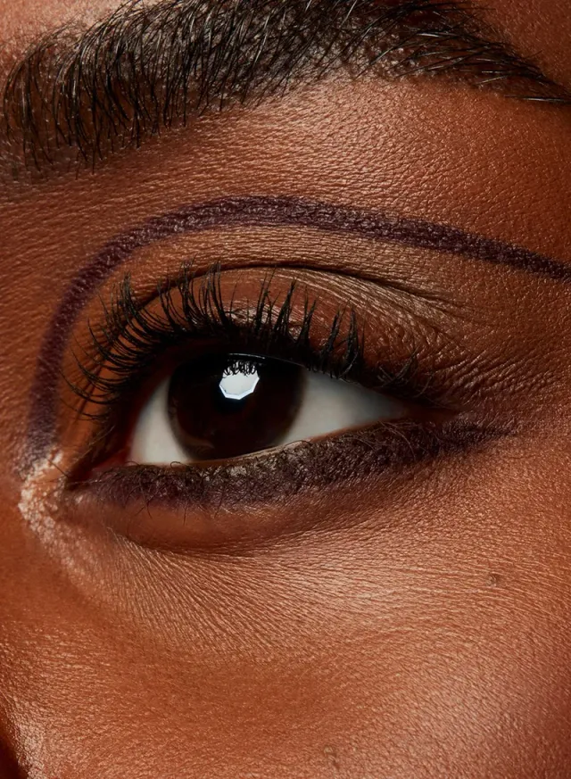 Gel Pencil Eyeliner Graphic Content – image 5