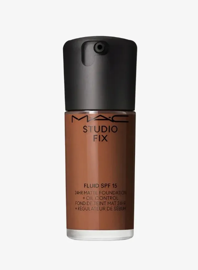 Studio Fix Fluid Foundation SPF 15 Nw44