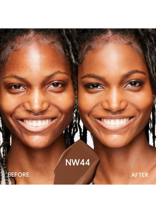Studio Fix Fluid Foundation SPF 15 Nw44 – image 2
