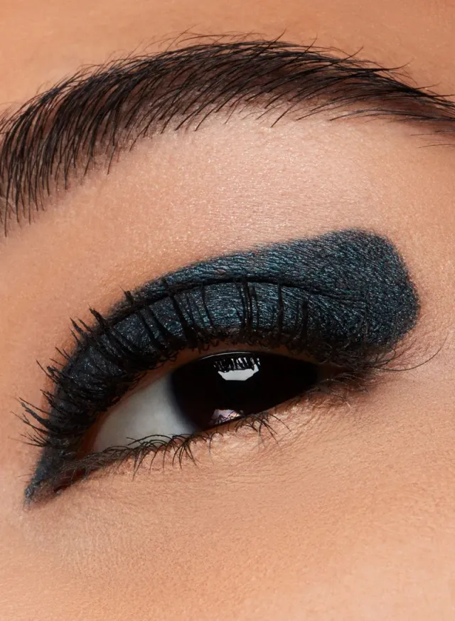 Colour Excess Gel Pencil Eyeliner Hell-Bent – image 4