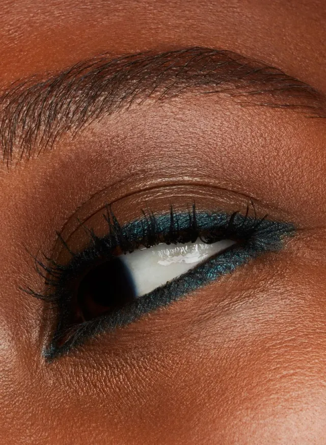 Colour Excess Gel Pencil Eyeliner Hell-Bent – image 5
