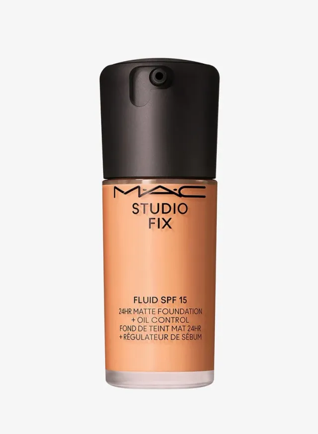 Studio Fix Fluid Foundation SPF 15 Nc25
