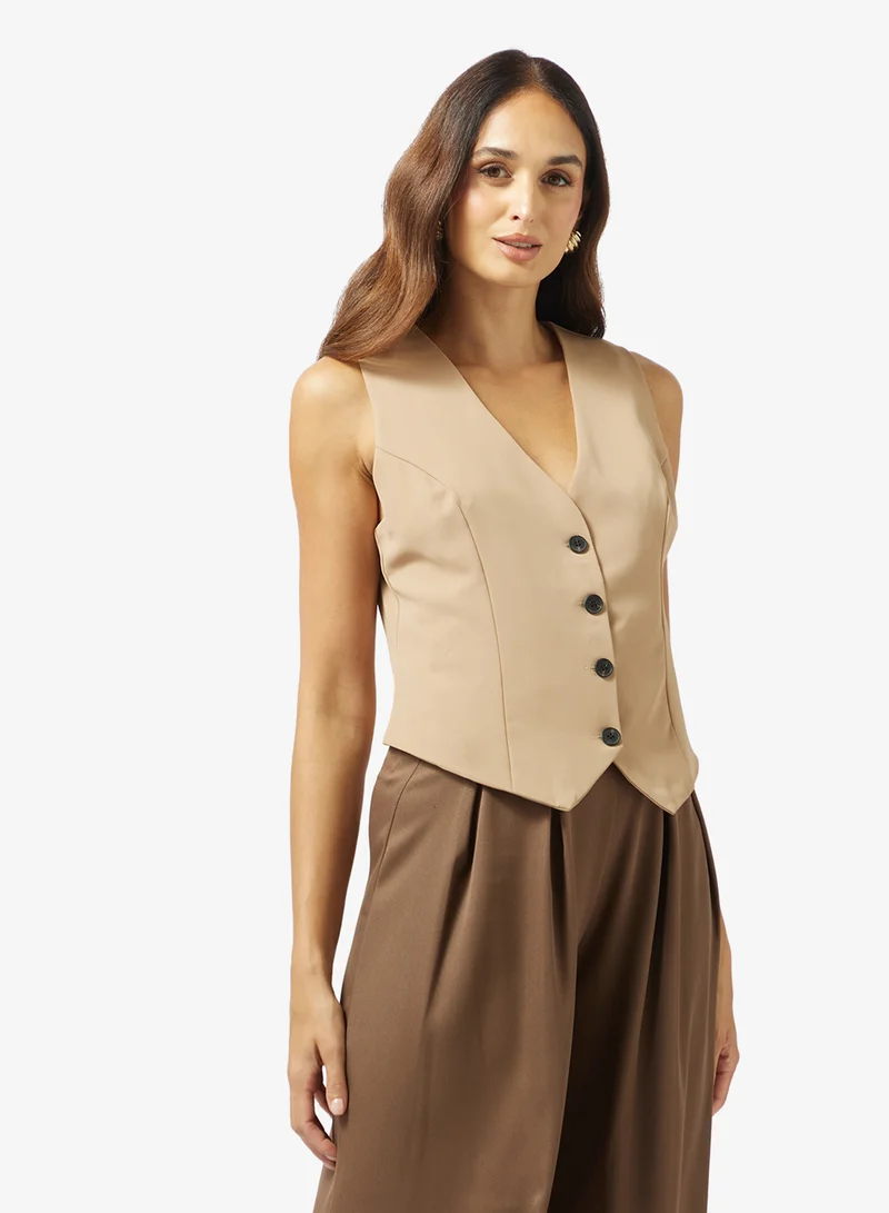 Tailored Sleeveless Vest
