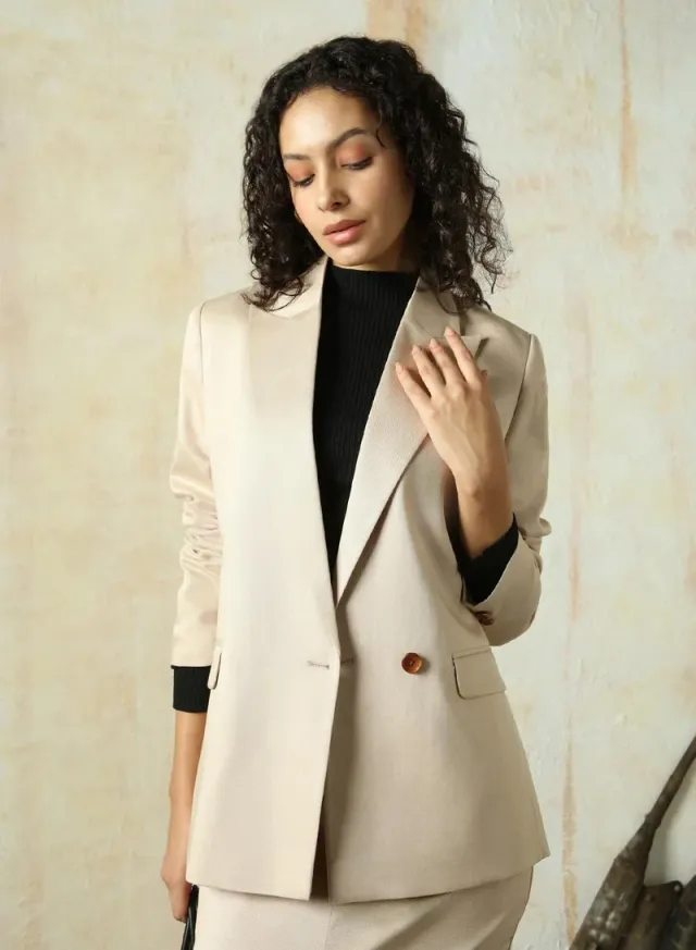 Women's Doe Skin Blend Tailored Fit Blazer